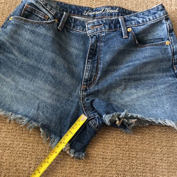 Universal Thread High Rise Shortie - Picture 4 of 6